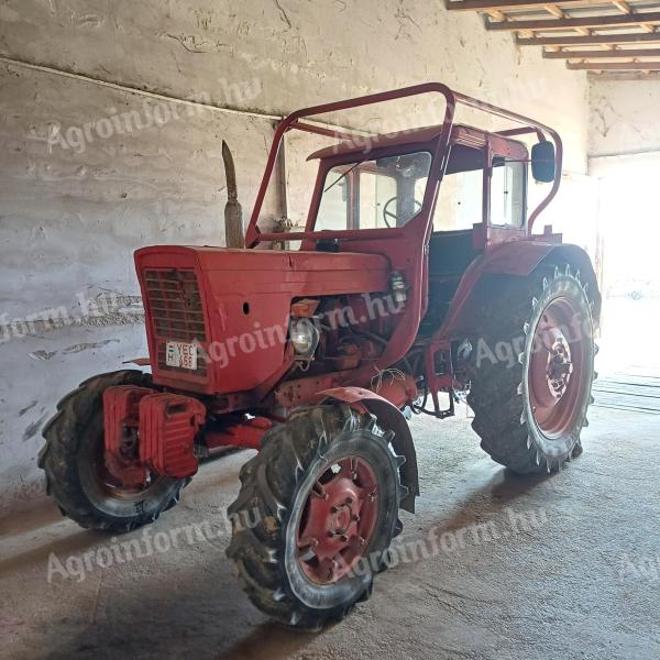 MTZ 50, s motorem 80, pohon předních kol