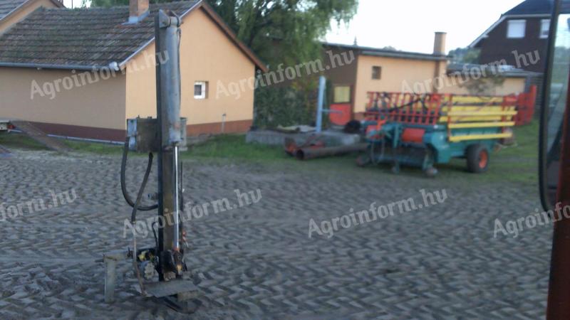 Log splitter, 3-point suspended, gardan driven