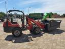 Adaptor pentru camion cu aspirație pentru încărcător, încărcător frontal, manipulator telescopic și tractor