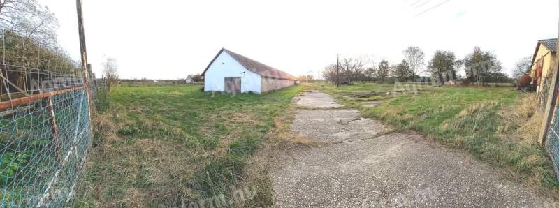 Stabling close to Sopron and Szombathely