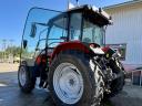 Massey Ferguson 5711M - traktor