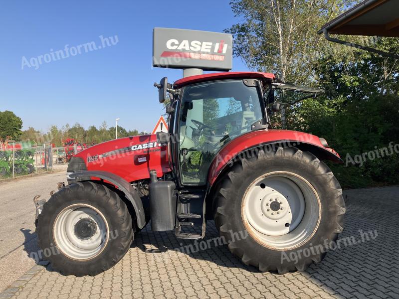 Case IH Maxxum 140 tractor