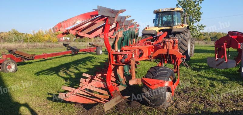 Vogel Noot 6 head plough