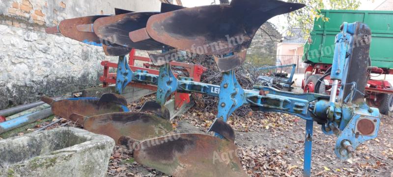 Lemken Opal 110, plug cu 3 capete