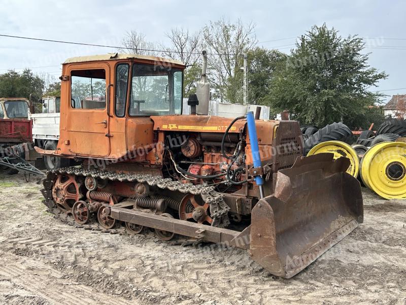 Dt 75 dozer crawler