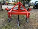 3 knife subsoiler, 3 knife soil spreader