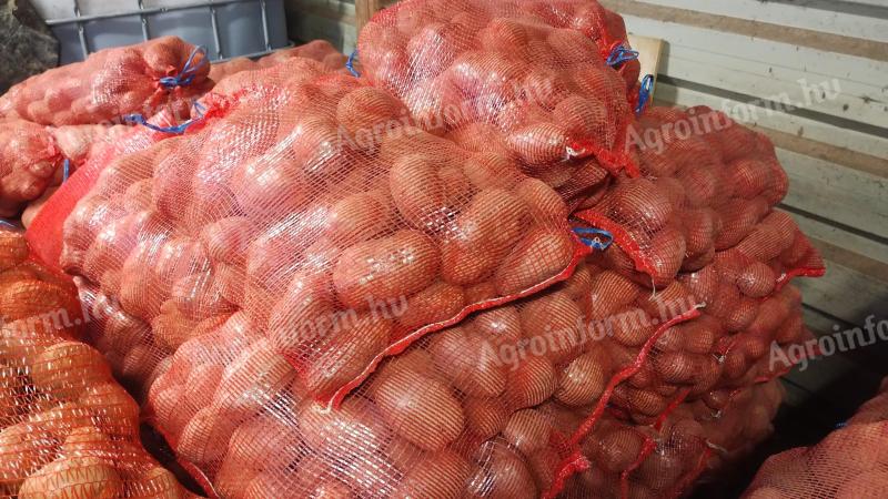 Potatoes for sale in bulk