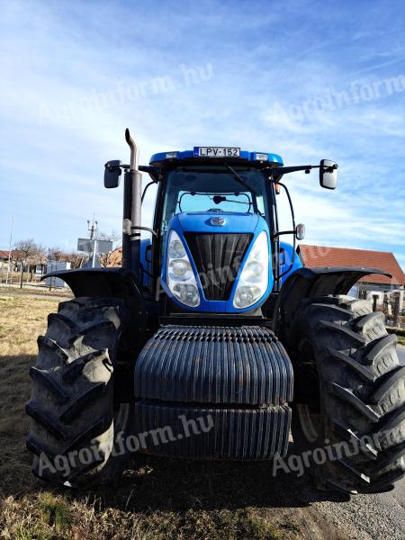 Predám New Holland T7040