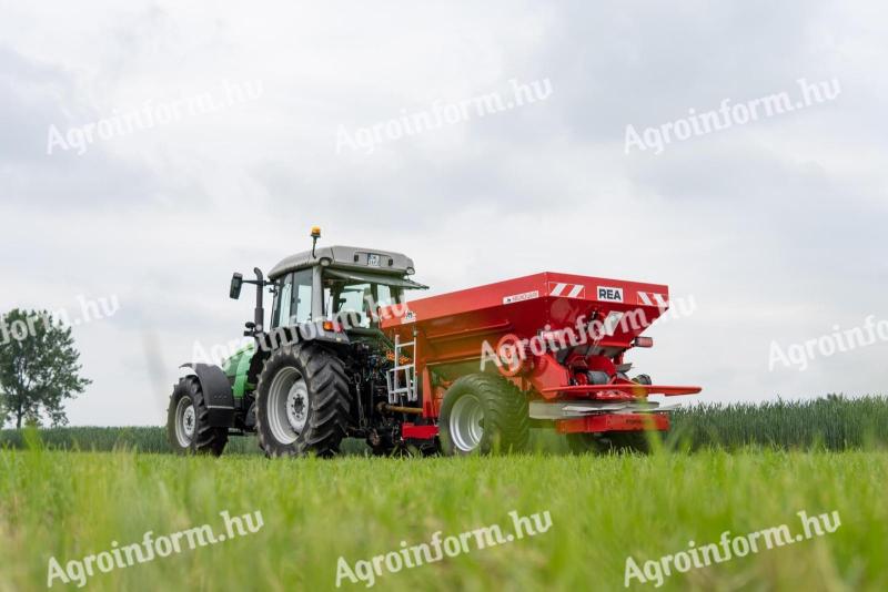 Krukowiak - REA 3600 litri împrăștiere îngrășăminte - Royal Tractor