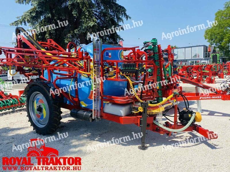 Ťahaný poľný postrekovač Biardzki 2500/18 - Royal Traktor