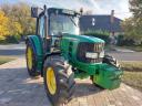 John Deere 6330