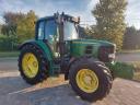 John Deere 6330