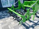 AGRIMETAL 3 KNIFE SOIL LOOSENER WITH CLOD ROLLER