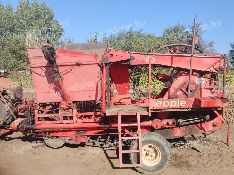 Potato harvester for sale