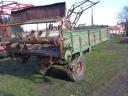 Single axle trailer, organic fertiliser spreader, 5 tonnes