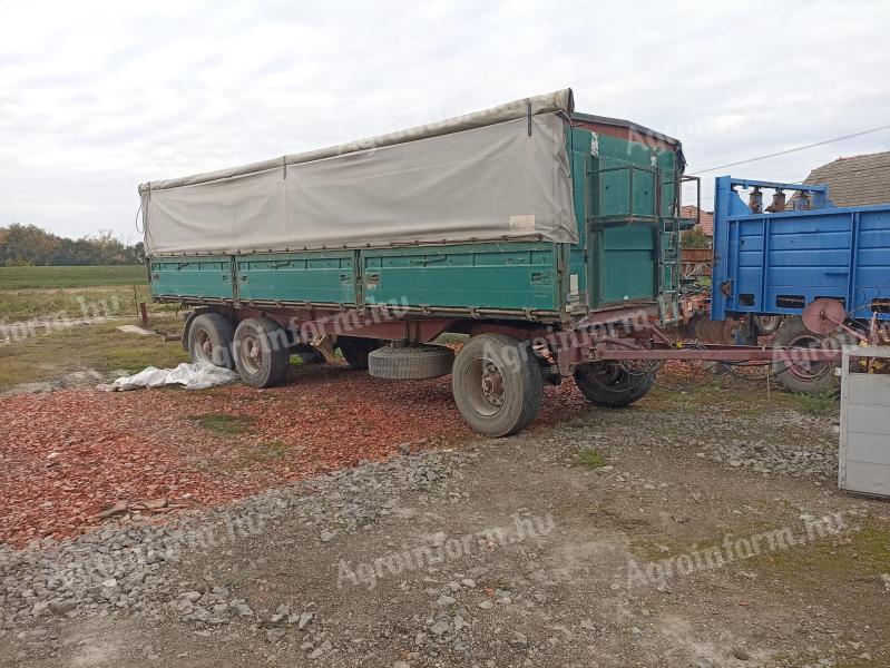 Kassbohrer 3-axle trailer