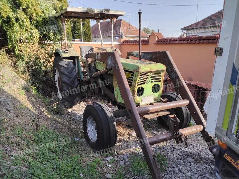 Nemecký traktor s výkonom 100 koní