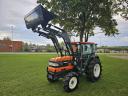 Kubota 33 hp PowerShift, klimatizace, 2 nové přední pneumatiky, doprava zdarma, servisováno