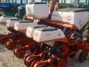 Kuhn Maxima seed drill per grain