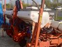 Kuhn Maxima seed drill per grain