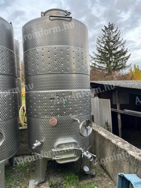 Acid-proof steel tank 40-50-60 hl