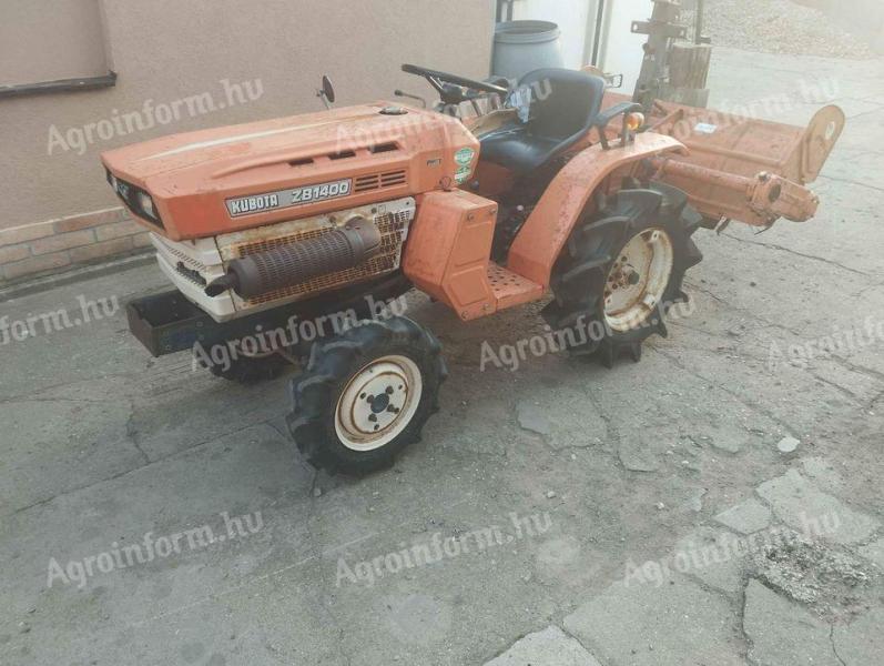 Kubota ZB 1400 Traktor mit Bodenfräse zu verkaufen