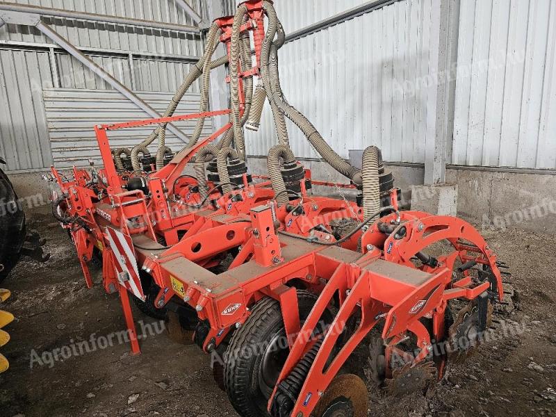 Za prodajo Kuhn Strip-Till 8 vrstni drsni kultivator