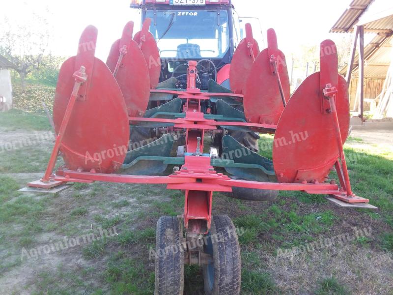 Vogel Noot variable speed plough for sale