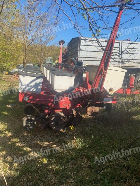 Třídicí stroje Kühne Cyclon 2, No-till, Min-till