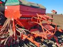 Small seed drill machine