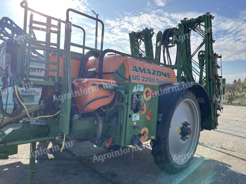 AMAZONE UG2200