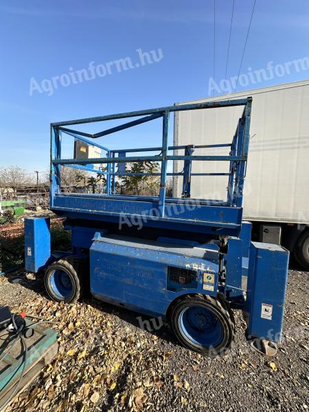 Genie GS 3268 scissor lift