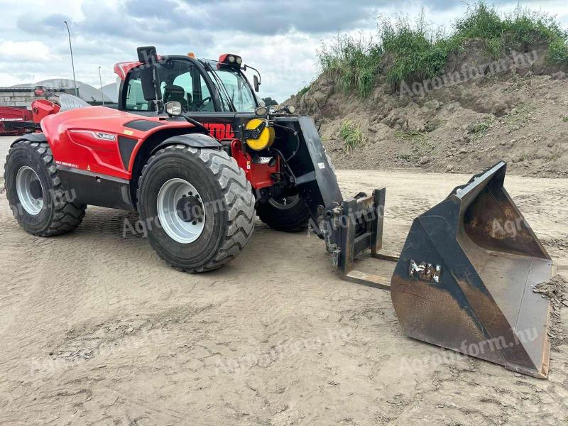 Teleskopický manipulátor Manitou 961-145 V+L - výška zdvihu 9 m