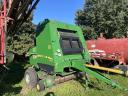 PRODAJEM rolo balirku John Deere 852 Cover Edge