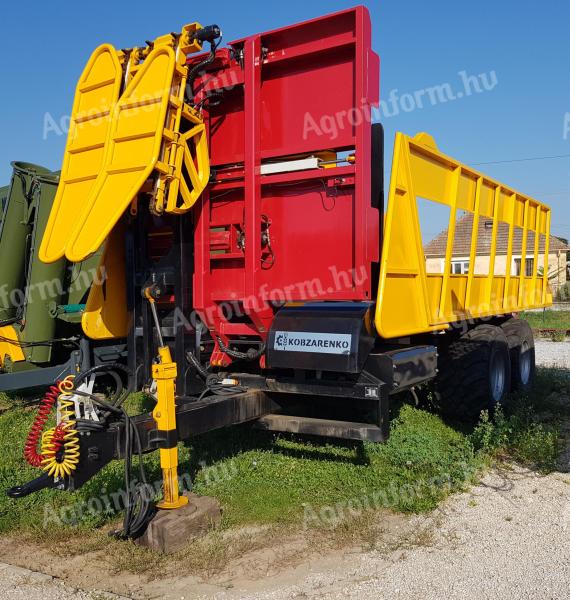 Cube bale pick-up and transport trailer