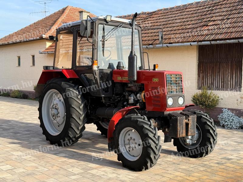 Belarus MTZ 820 tractor