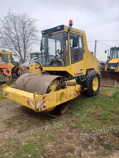 Zemeljski valj tipa Bomag BW 177 D-3