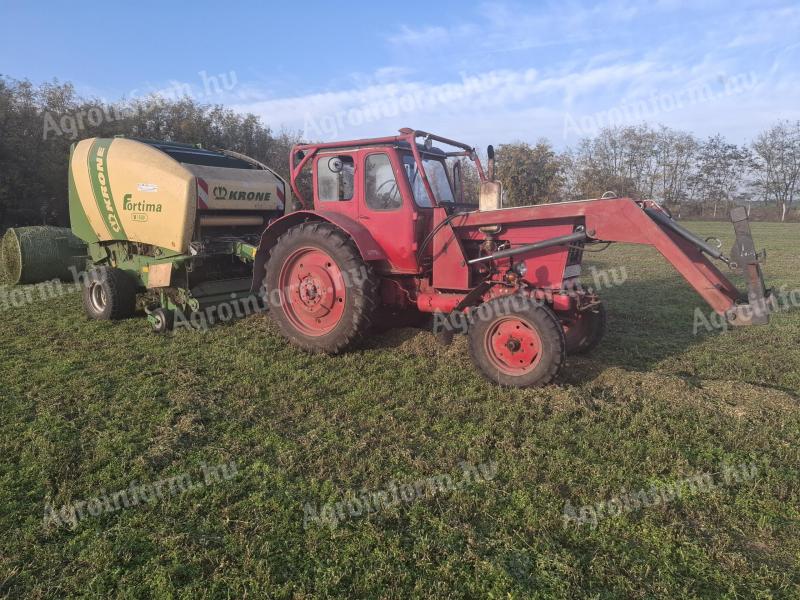 Mtz 50 mit Frontlader und Adaptern zum Richtpreis