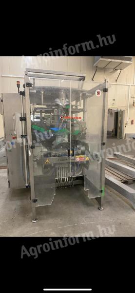 Automatische Verpackungsmaschine für die Lebensmittelindustrie von Rovema mit permanenten Backbacken und Formschultern