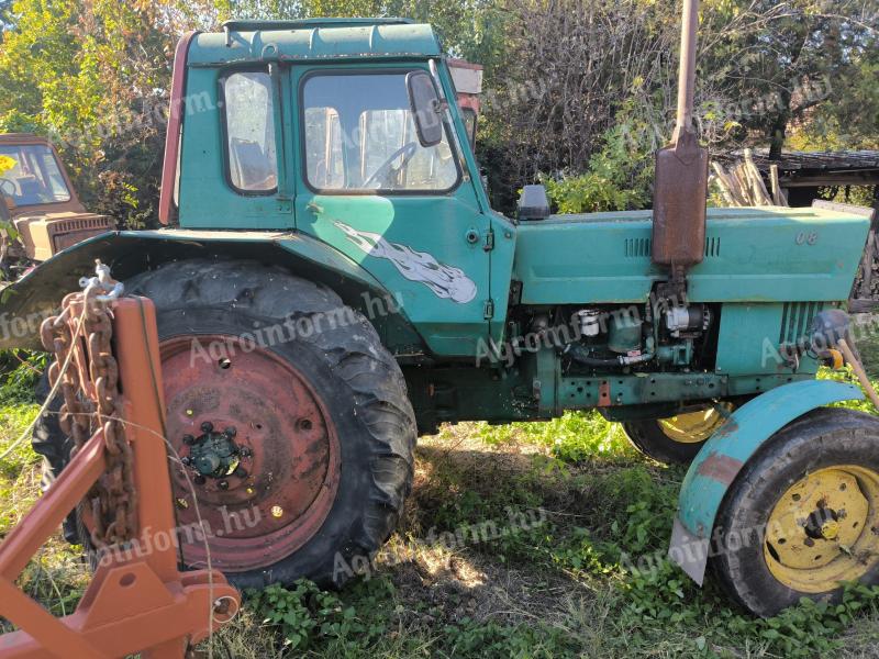 Ciągnik MTZ-80