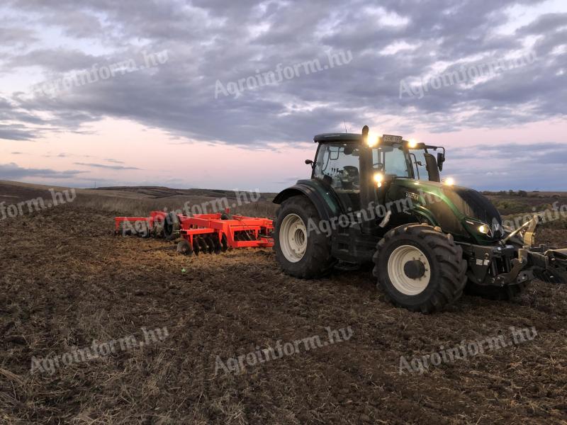 Valtra T234 Active Ahwi M550