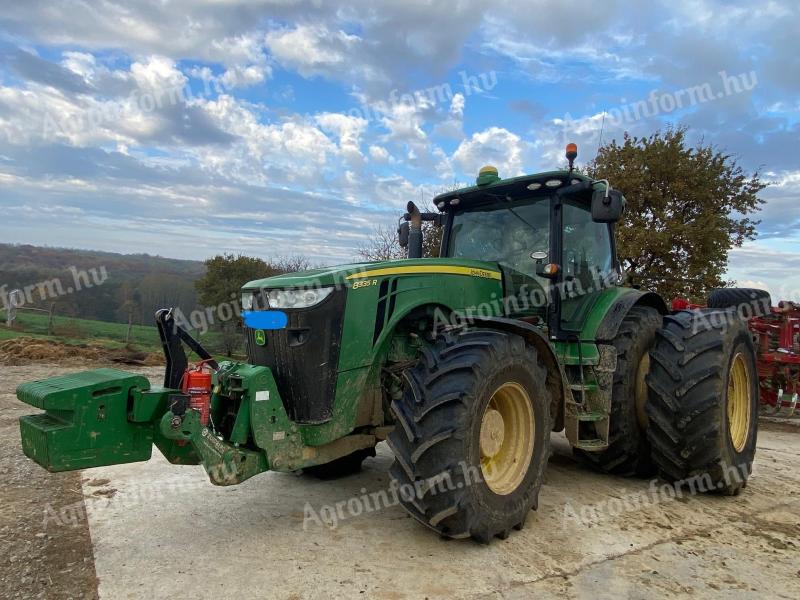 John Deere 8335R tractor with twin wheels