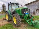 John Deere 6820 Premium tractor