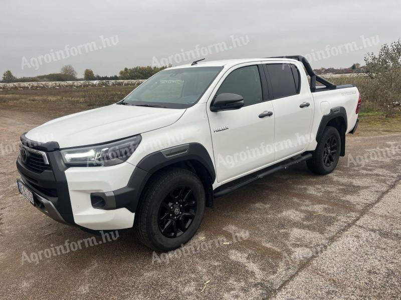 Toyota Hilux 2.8 D-4D Invincible Aut. NEM ÁFÁS!