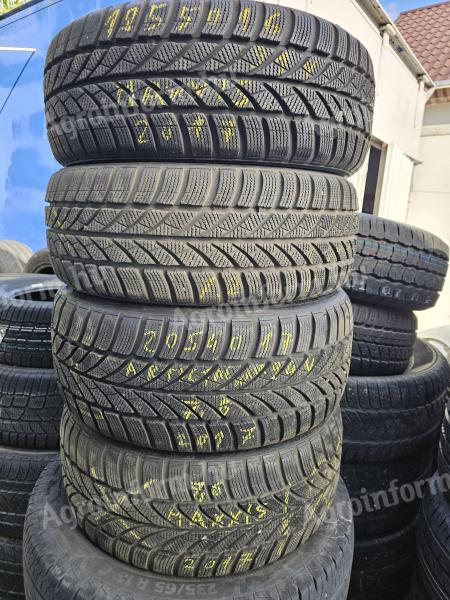 205/40R17 Maxxis 94V, hat auch neue 185/50R16-Winterreifen vorne