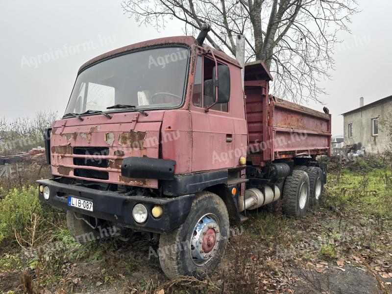 Tatra 815 6x6 tipper