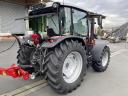 Massey Ferguson MF 4708 M traktor