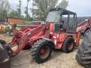 Gehl 608 combine loader