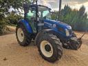 Traktor New Holland