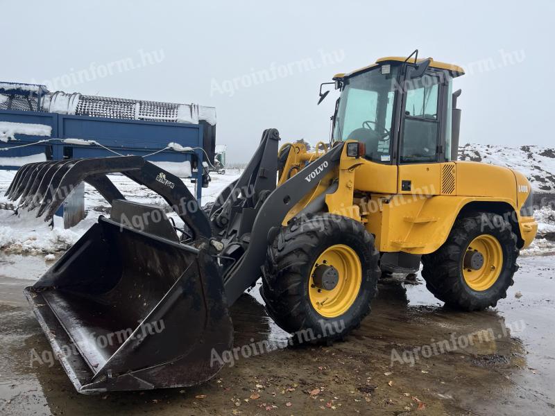 VOLVO L40B čelni nakladalnik za prodajo